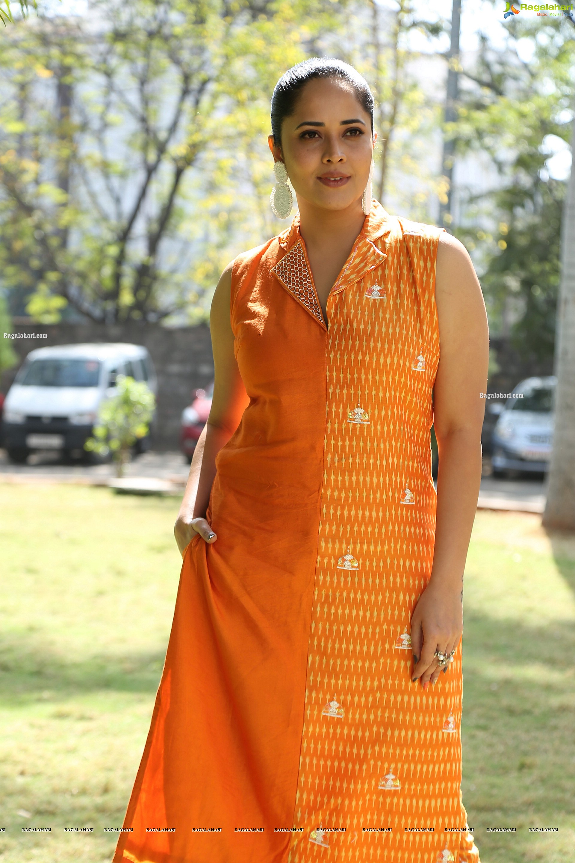 Anasuya Bharadwaj at Darja Movie First Look Launch, HD Photo Gallery