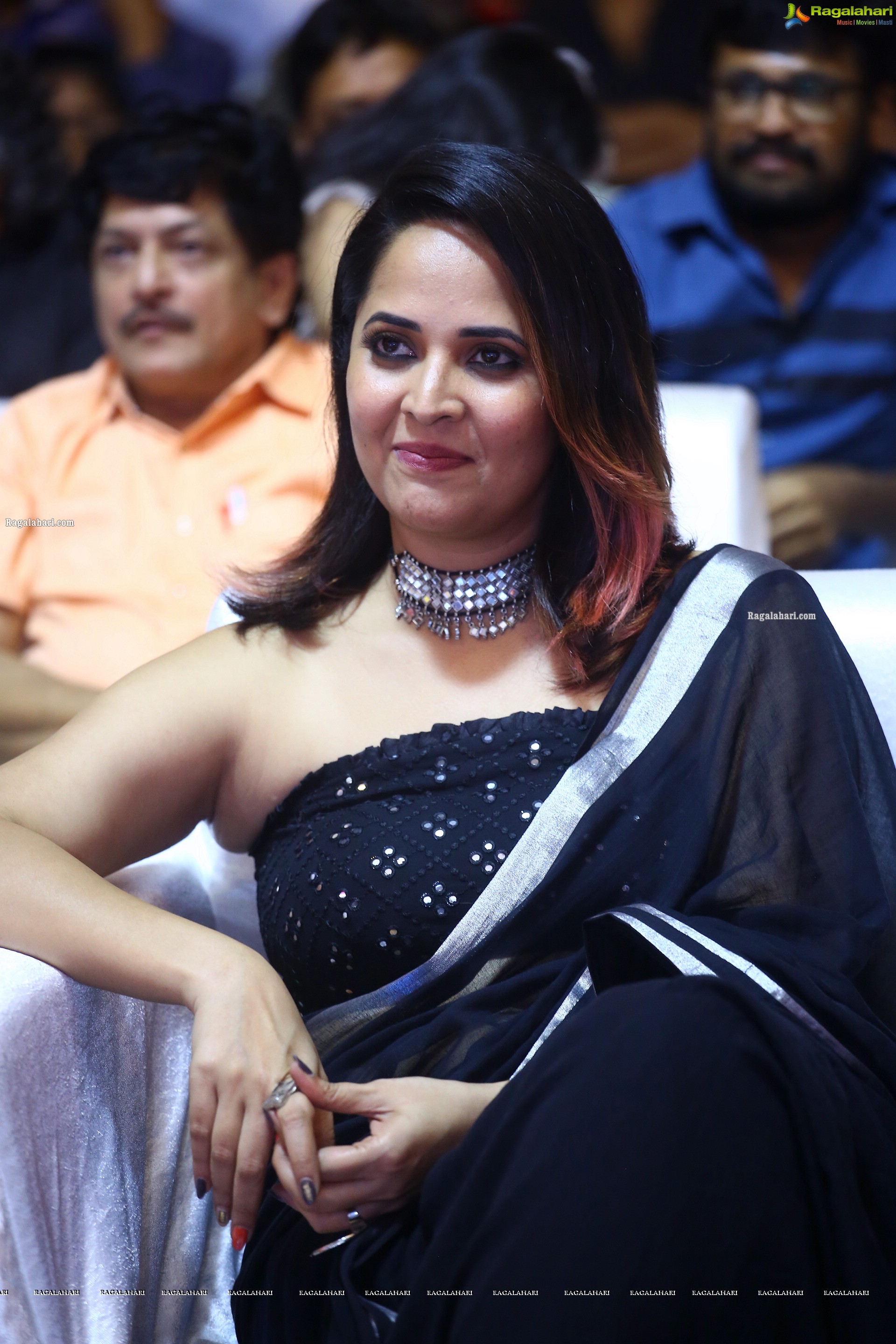 Anasuya Bharadwaj at Khiladi Movie Pre-Release Event, HD Photo Gallery