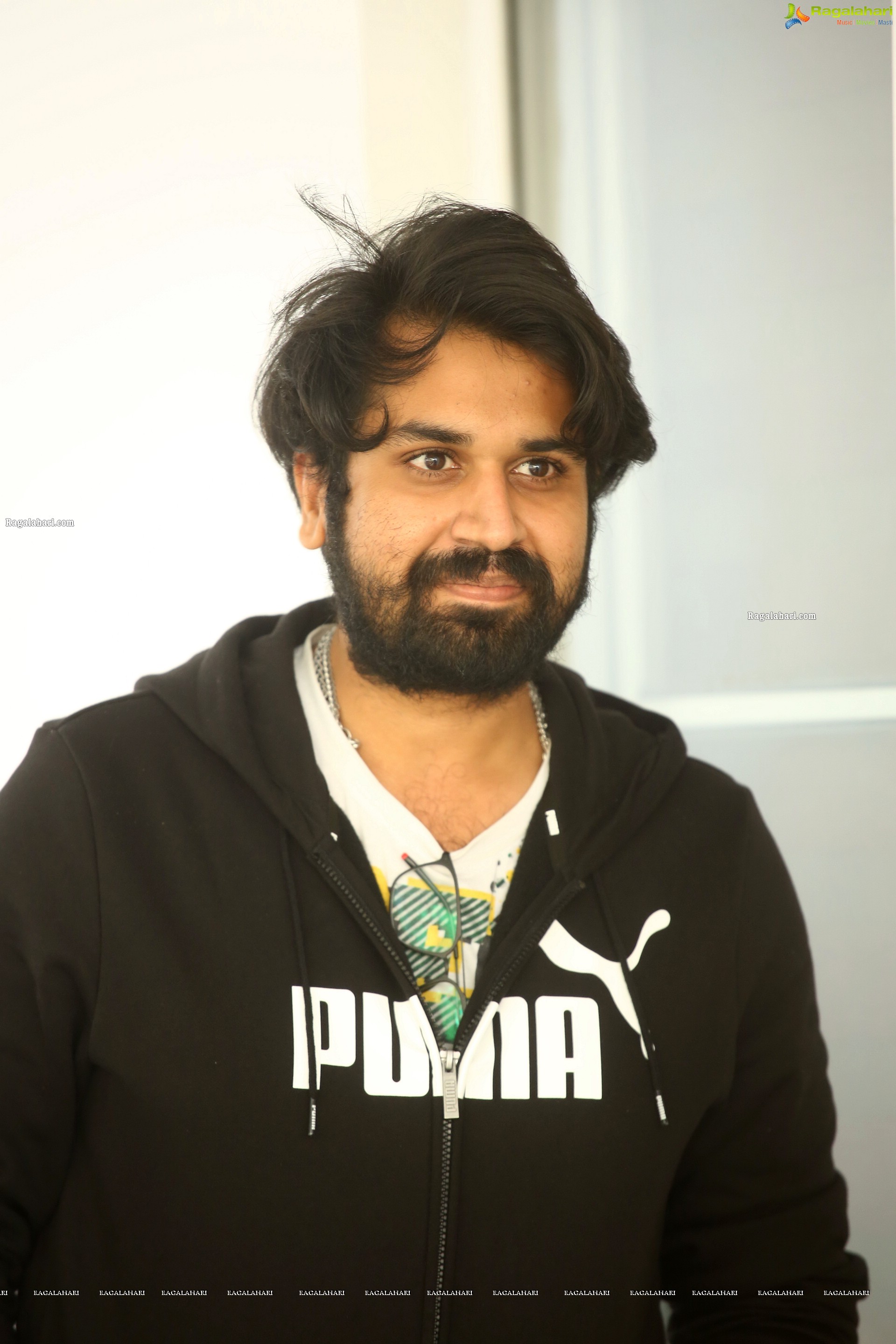 Director Vimal Krishna at DJ Tillu Movie Interview, HD Photo Gallery