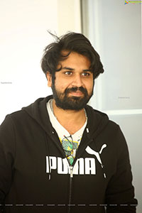 Director Vimal Krishna at DJ Tillu Interview