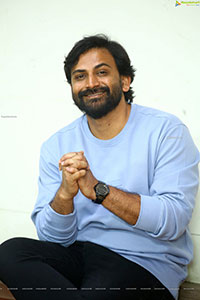 Dolly Dhananjaya at Bhadava Rascal Movie Interview