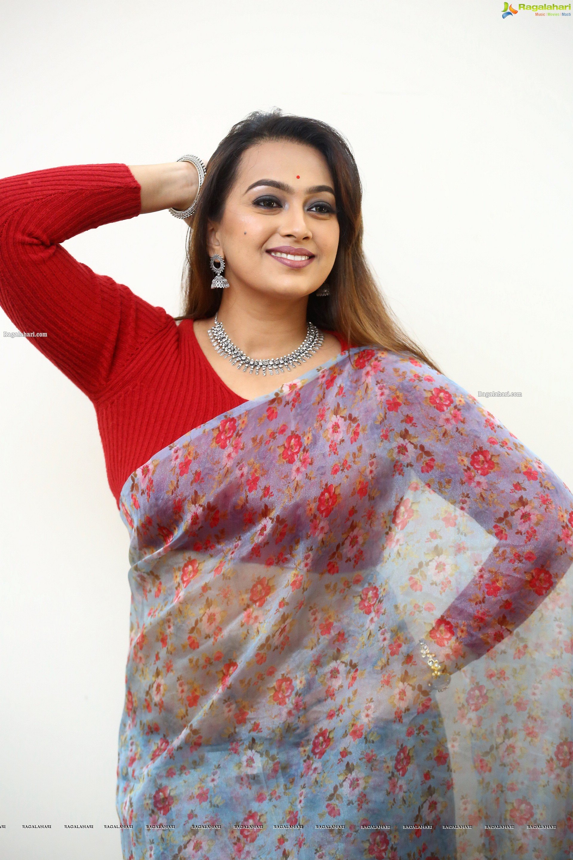 Ester Valerie Noronha at #69 Movie Interview, HD Photo Gallery