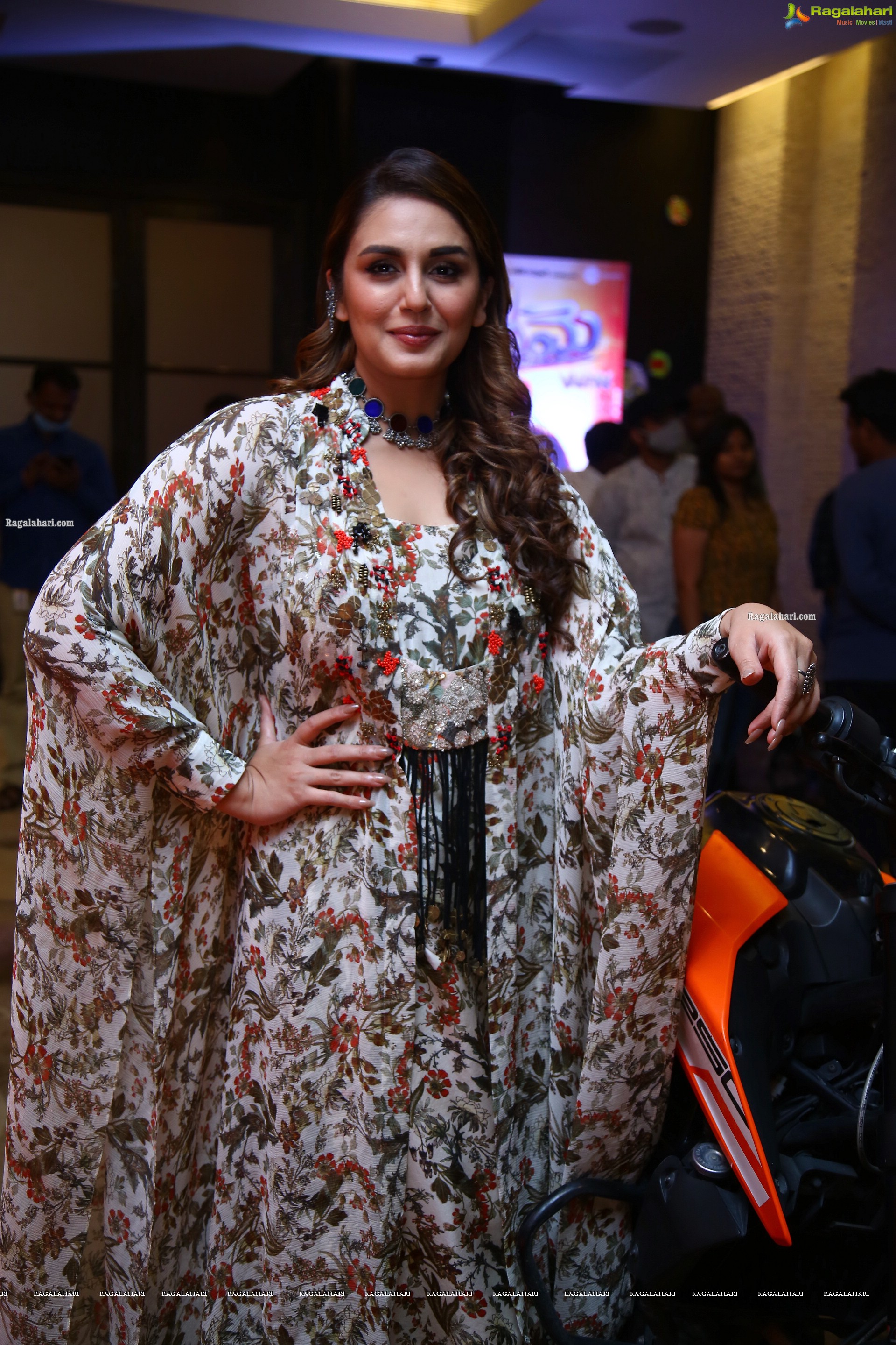 Huma Qureshi at Valimai Movie Pre-Release Event, HD Photo Gallery