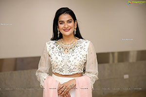 Jenny Honey in White Designer Lehenga