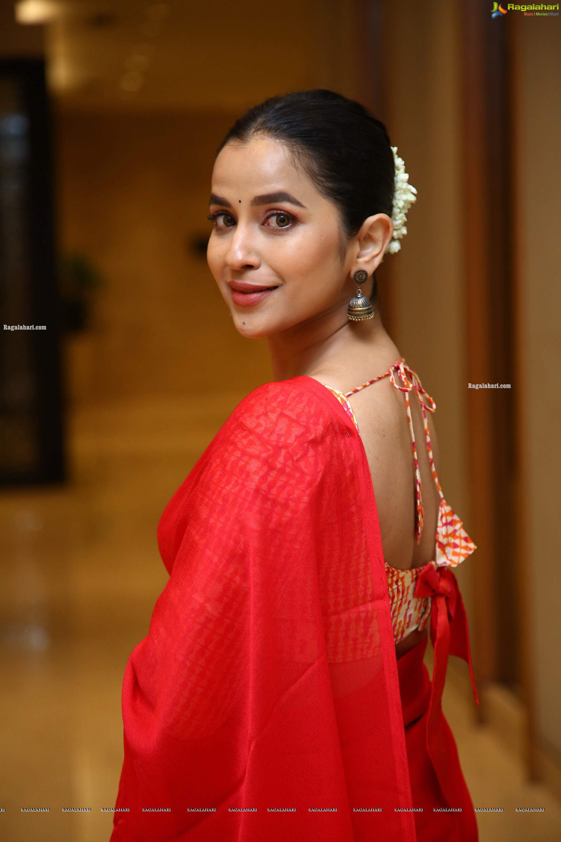 Komalee Prasad at Sebastian PC524 Pre-Release Event, HD Photo Gallery