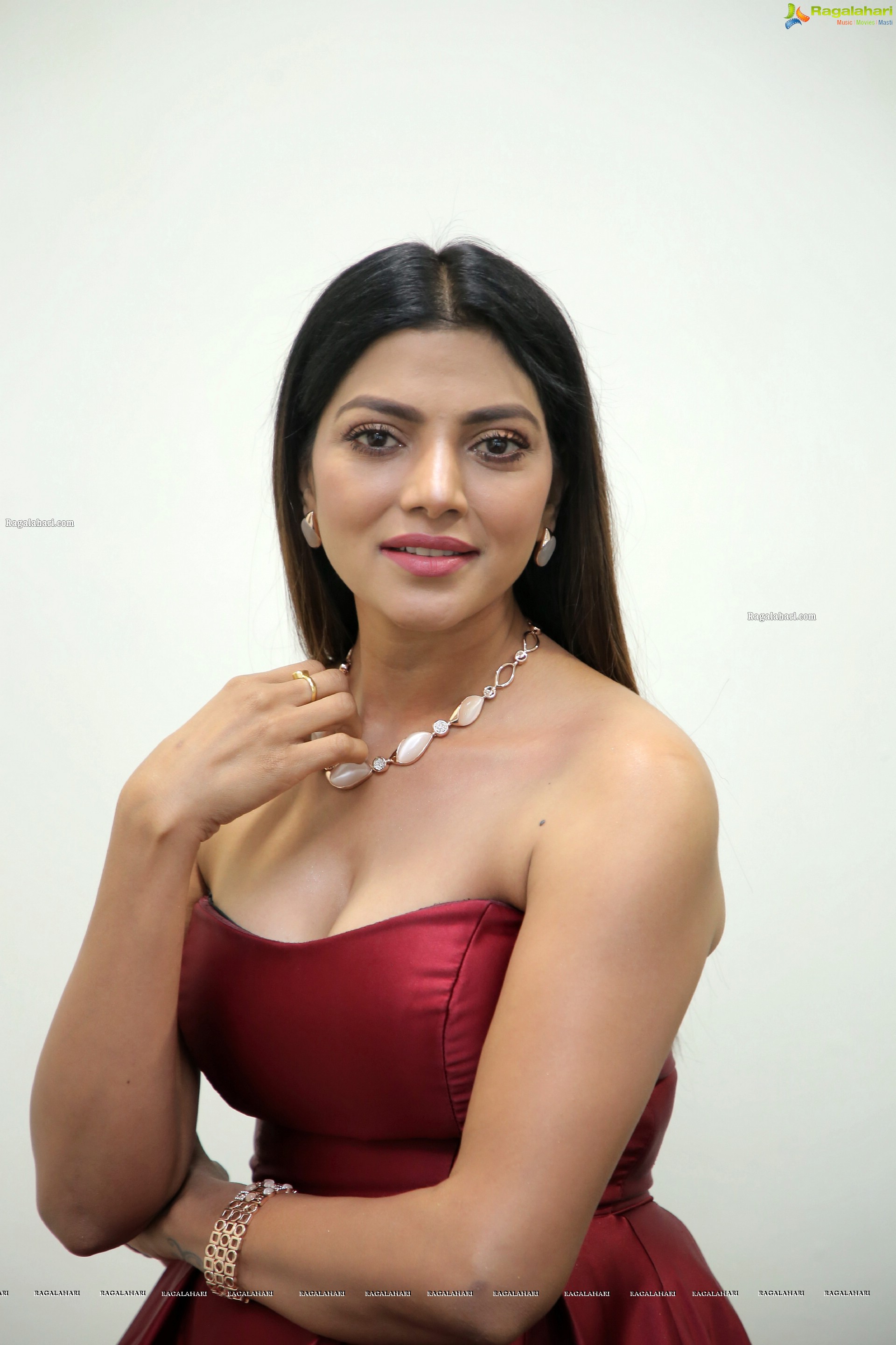 Lahari Shari in Red Off Shoulder Dress, HD Photo Gallery