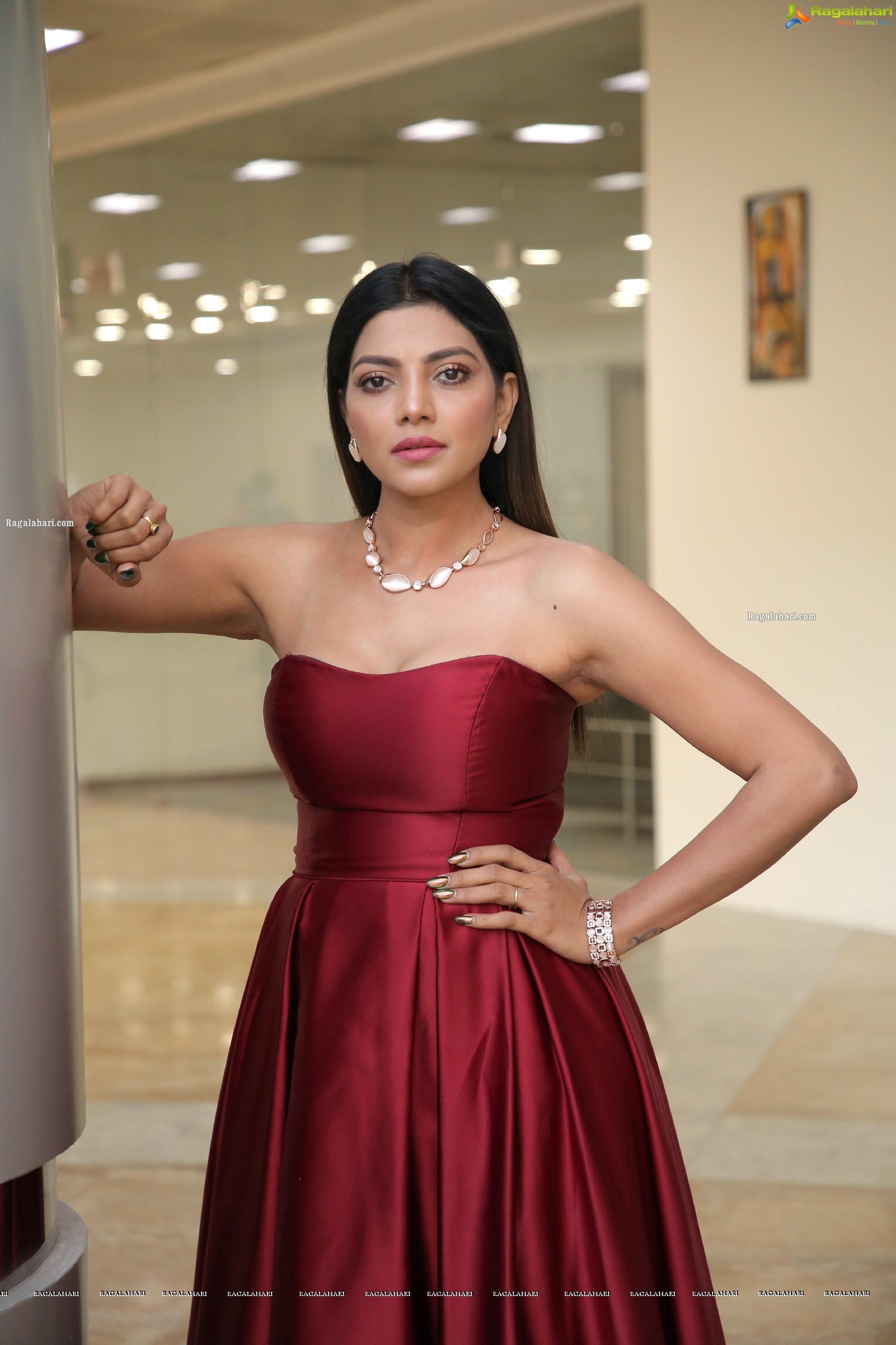 Lahari Shari in Red Off Shoulder Dress, HD Photo Gallery