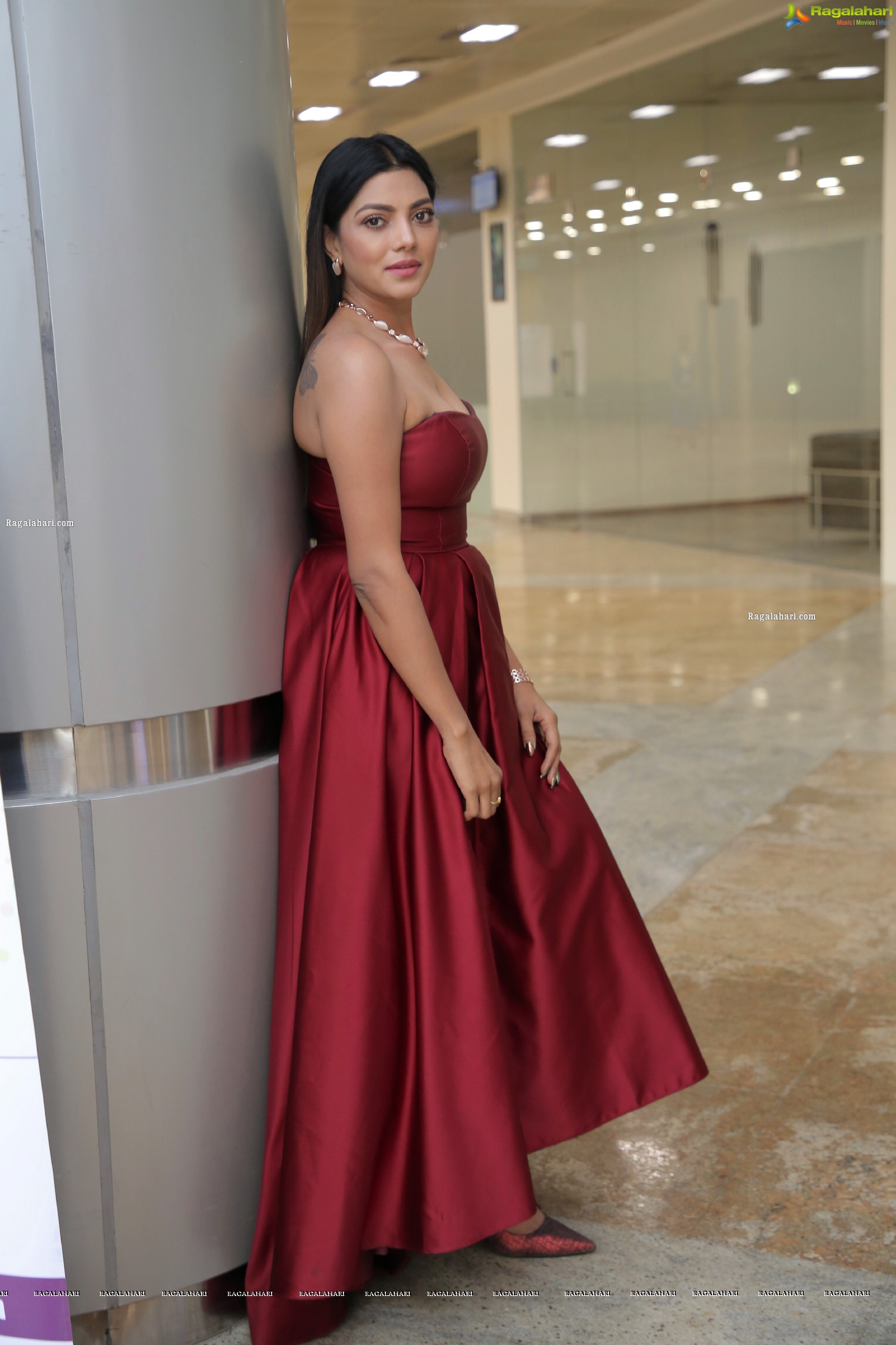 Lahari Shari in Red Off Shoulder Dress, HD Photo Gallery