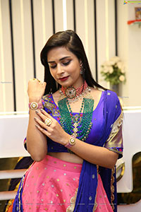 Mounica in Traditional Jewellery