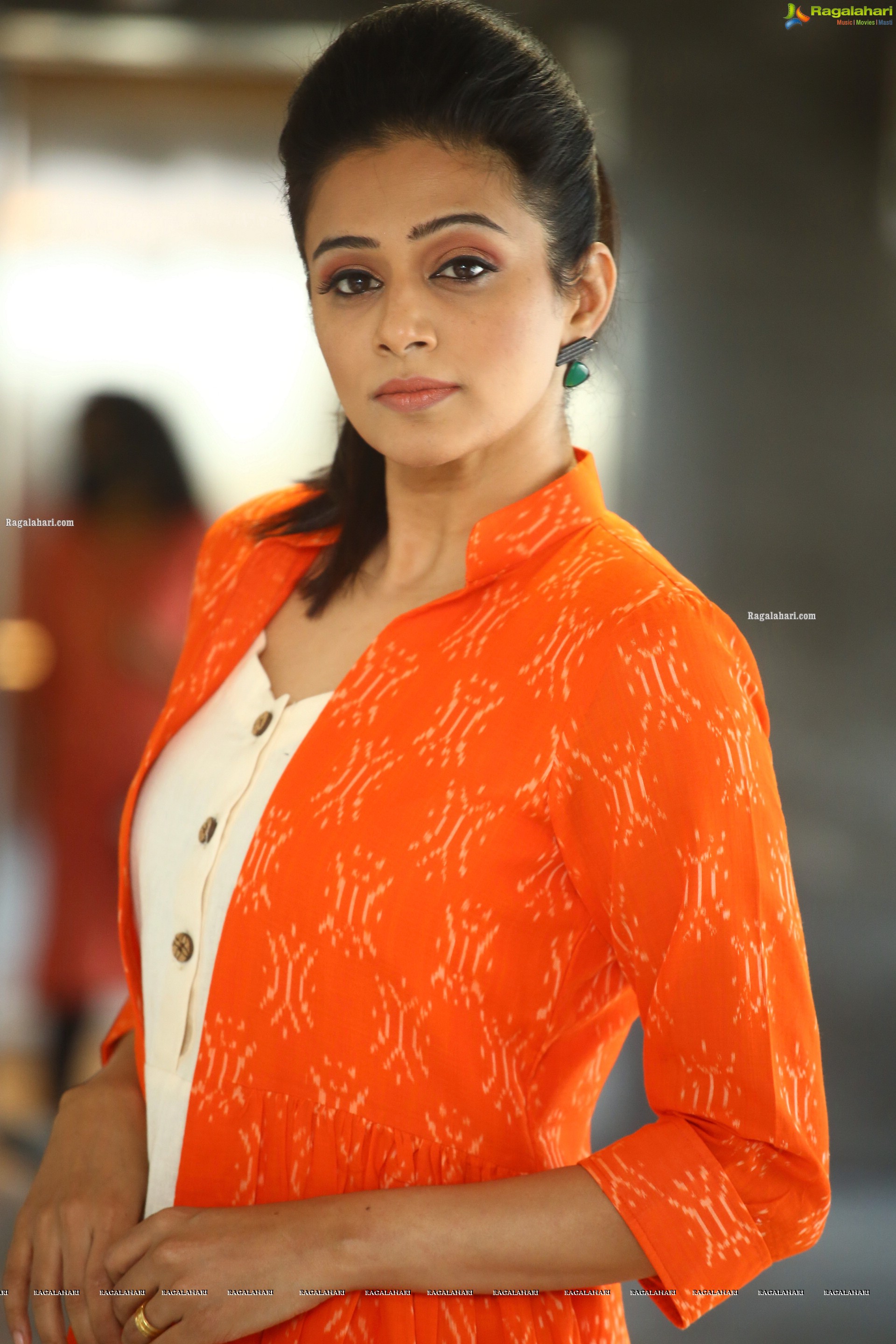 Priyamani at Bhama Kalapam Movie Interview, HD Photo Gallery