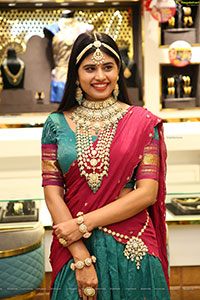 Sahasra Reddy in Traditional Jewellery