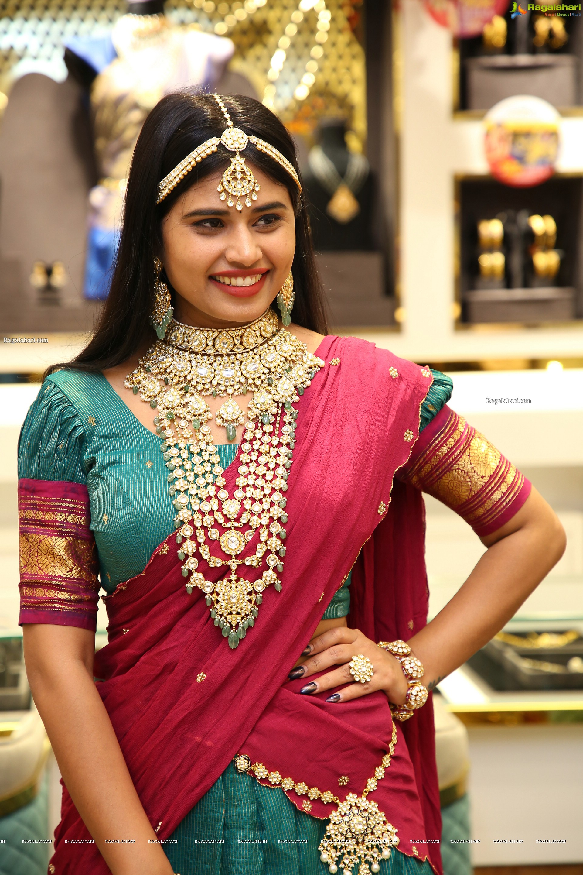 Sahasra Reddy in Traditional Jewellery, HD Photo Gallery