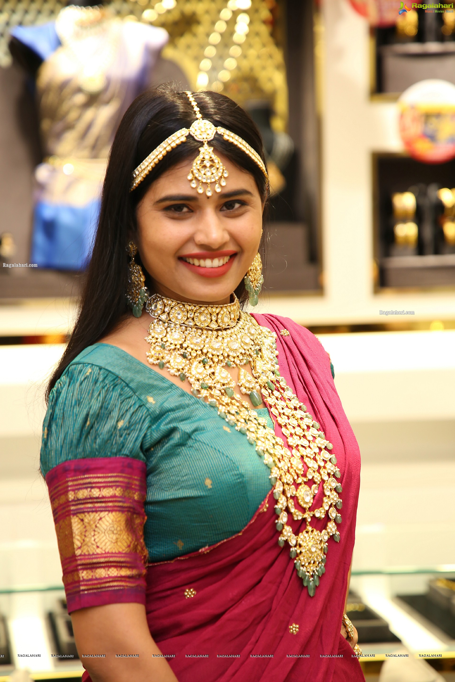 Sahasra Reddy in Traditional Jewellery, HD Photo Gallery