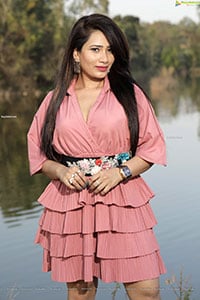 Sanjana Naidu in Dusty Pink Ruffle Dress