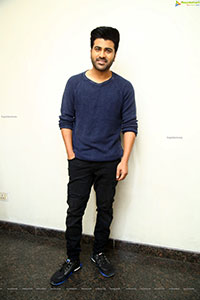 Sharwanand at Aadavallu Meeku Johaarlu Press Meet