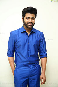 Sharwanand at Aadavallu Meeku Johaarlu Pre-Release Event