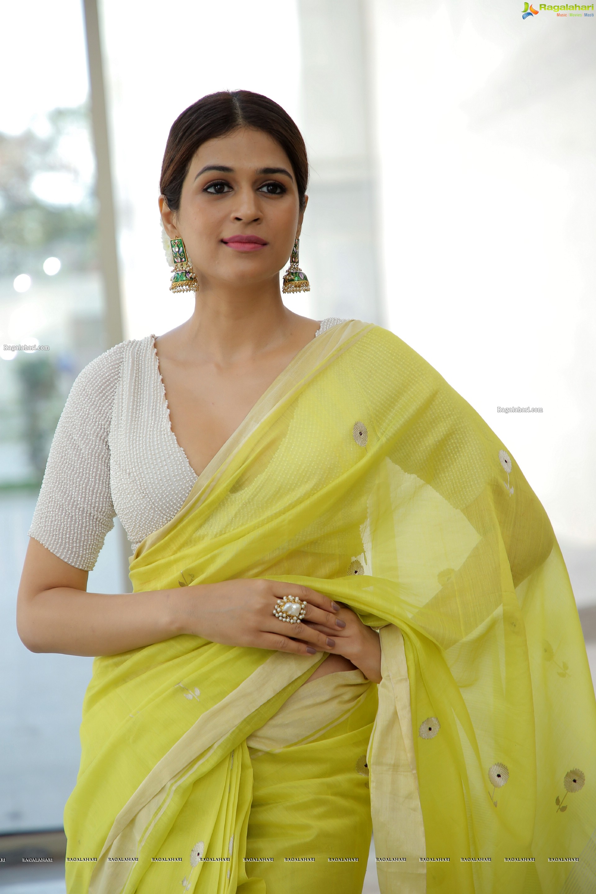 Shraddha Das in Lime Green Saree, HD Photo Gallery