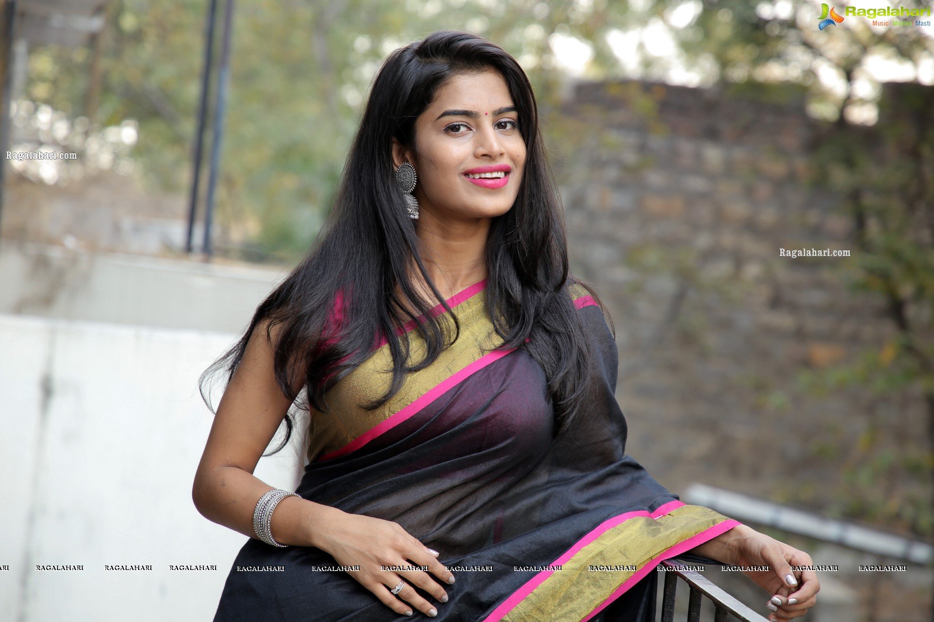 Srilekha Stills in Black Saree, HD Photo Gallery