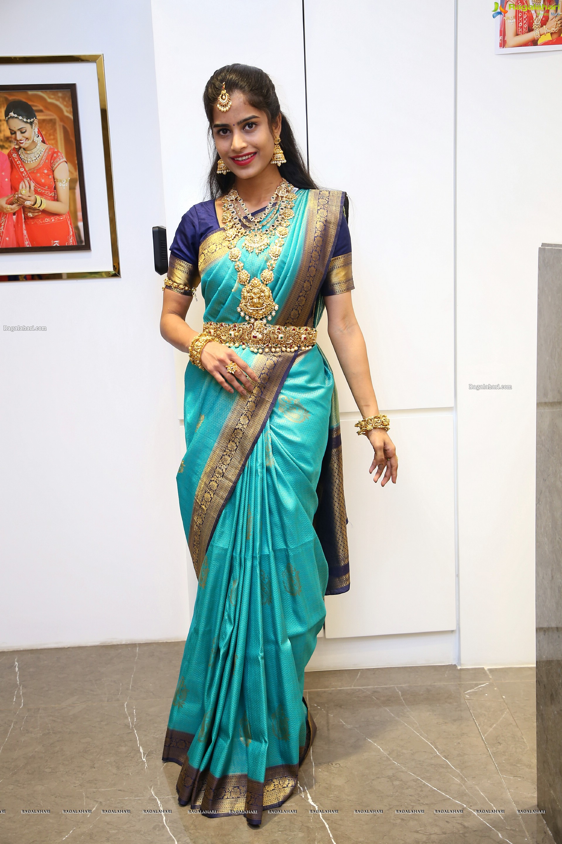 Srilekha in Traditional Jewellery, HD photo Gallery