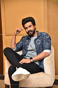 Vishnu Vishal at FIR Movie Interview