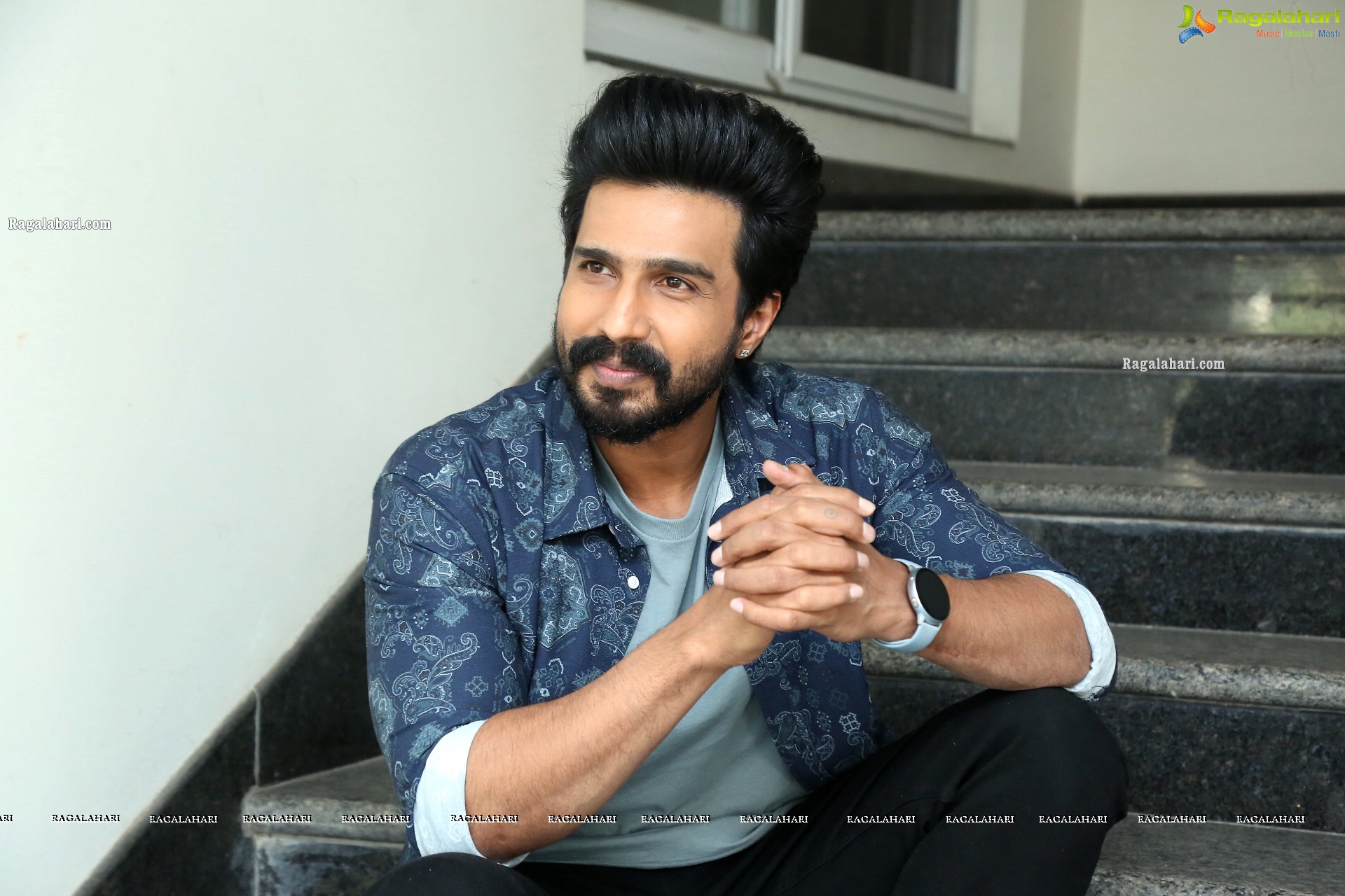 Vishnu Vishal at FIR Movie Interview, HD Photo Gallery