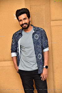 Vishnu Vishal at FIR Movie Interview