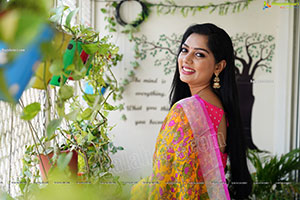 Aadhya Paruchuri in Yellow and Pink Floral Saree