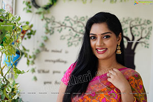 Aadhya Paruchuri in Yellow and Pink Floral Saree