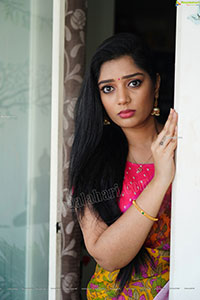 Aadhya Paruchuri in Yellow and Pink Floral Saree