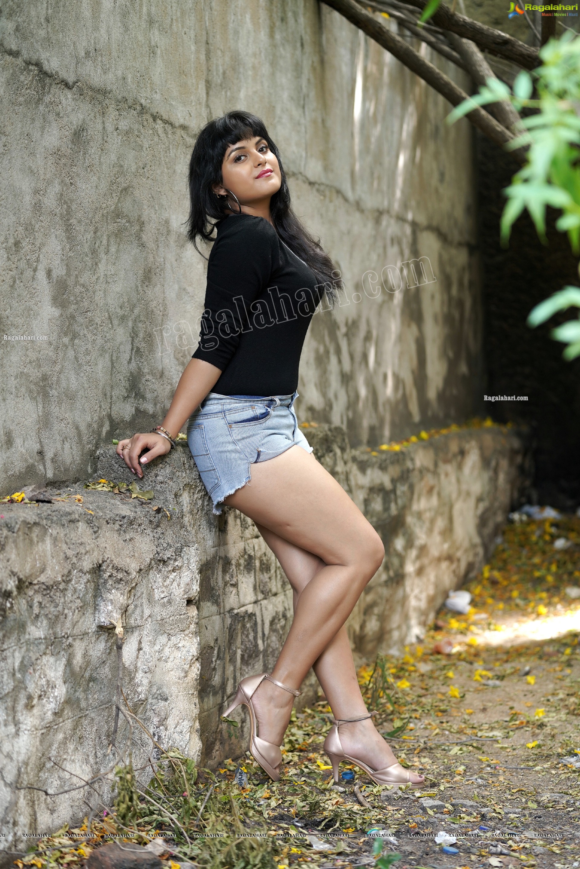 Richa Kalra in Black Top and Denim Shorts, Exclusive Photoshoot