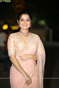 Ashika Ranganath at Amigos Pre-Release Event