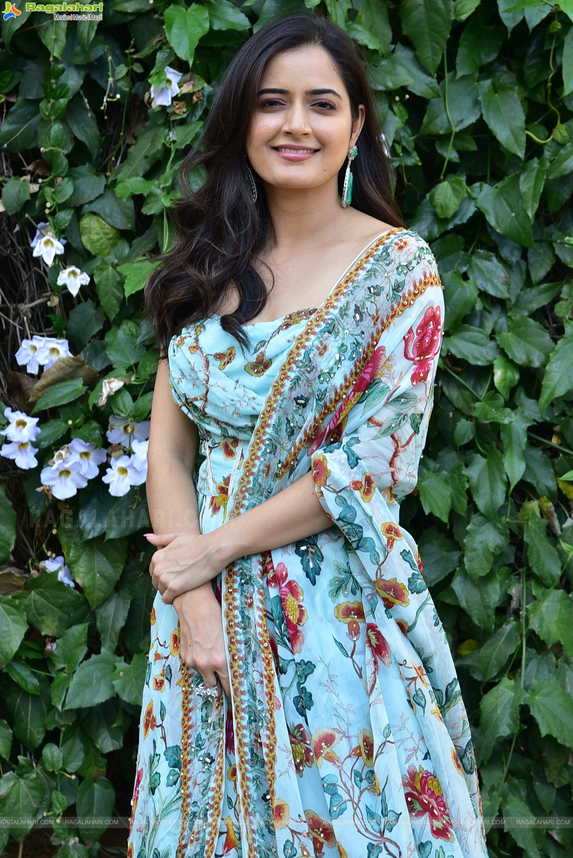 Ashika Ranganath at Amigos Movie Press Meet, HD Photo Gallery