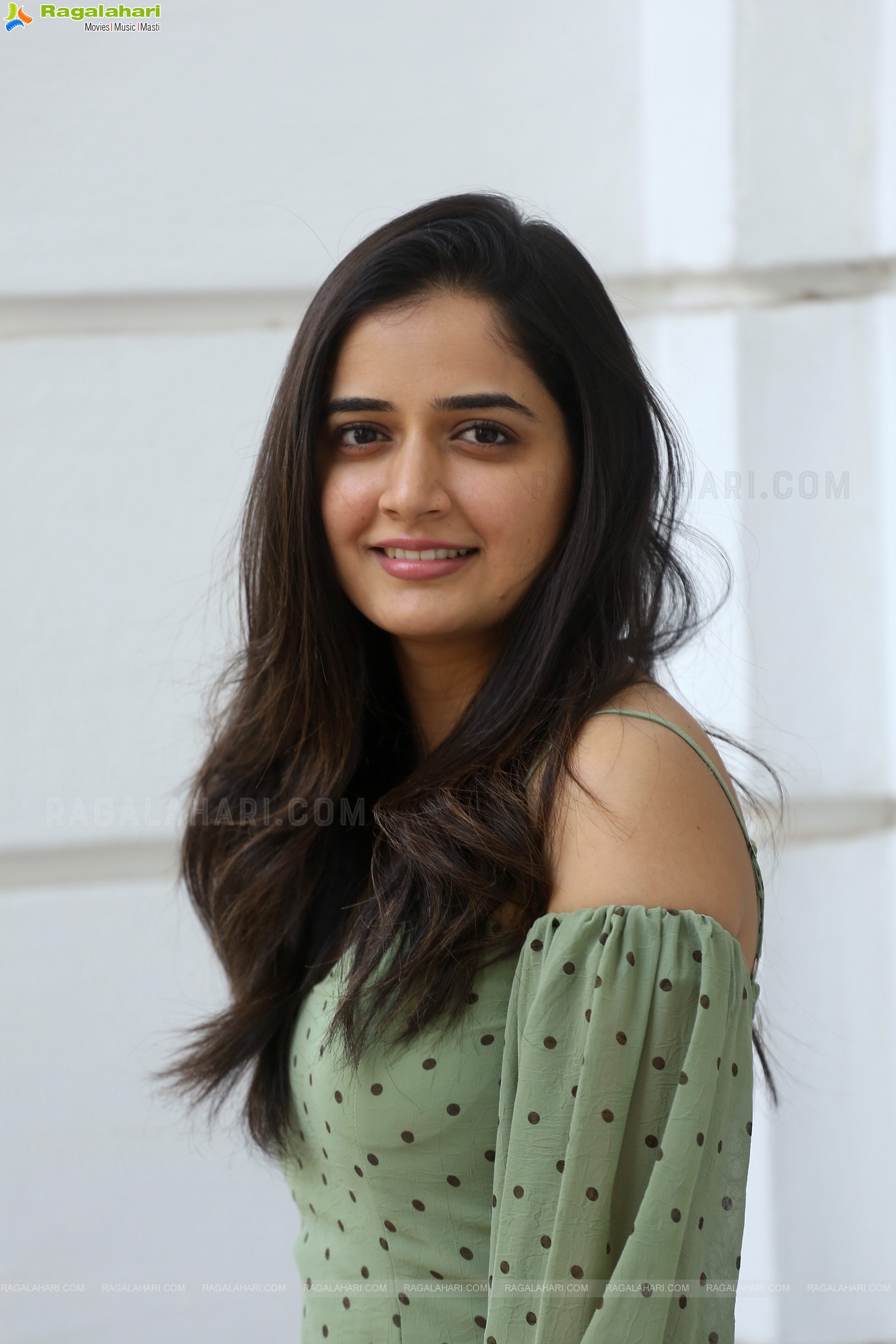 Ashika Ranganath at Amigos Movie Success Meet, HD Photo Gallery