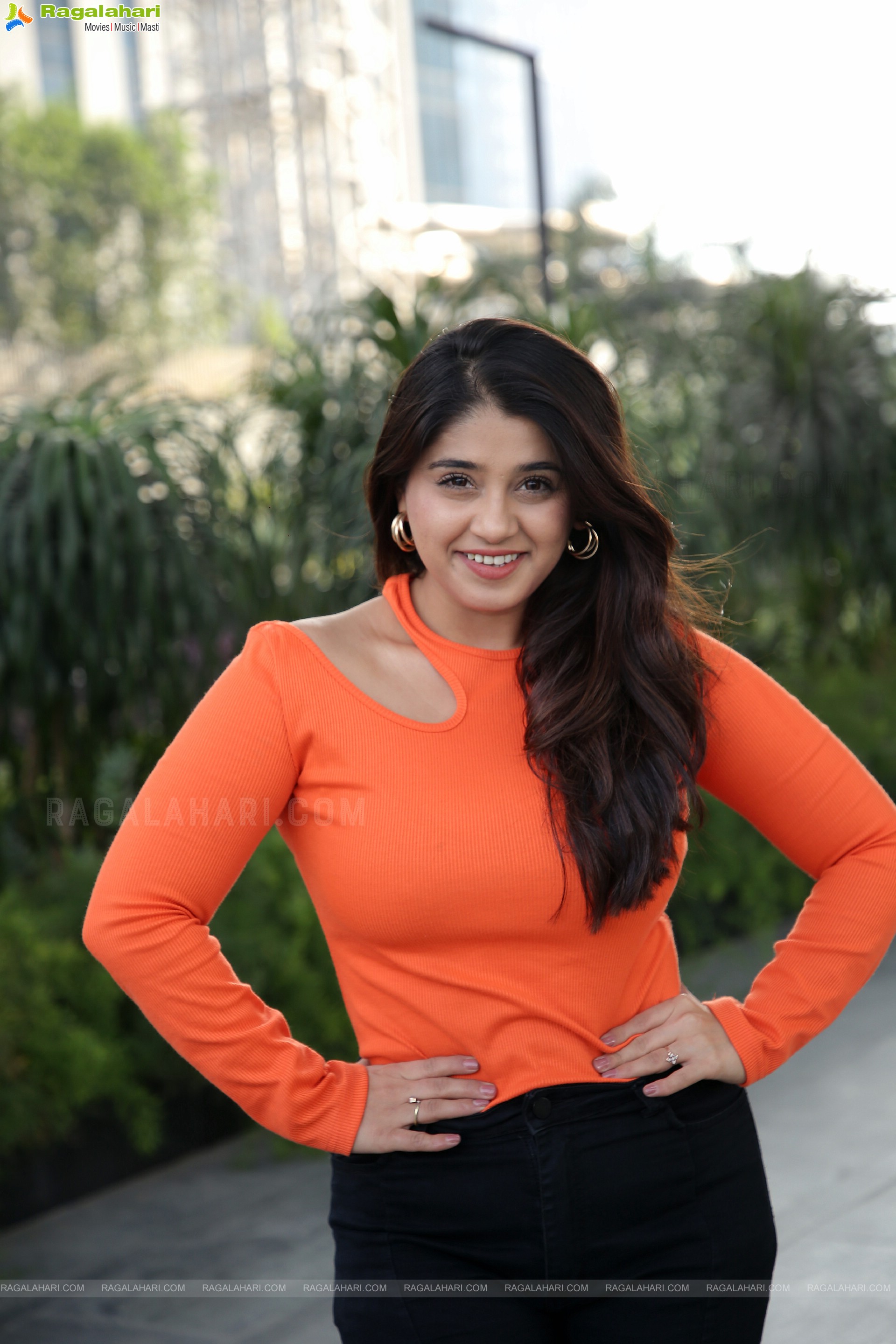 Chandni Bhagwanani Latest Photoshoot Stills, HD Photo Gallery