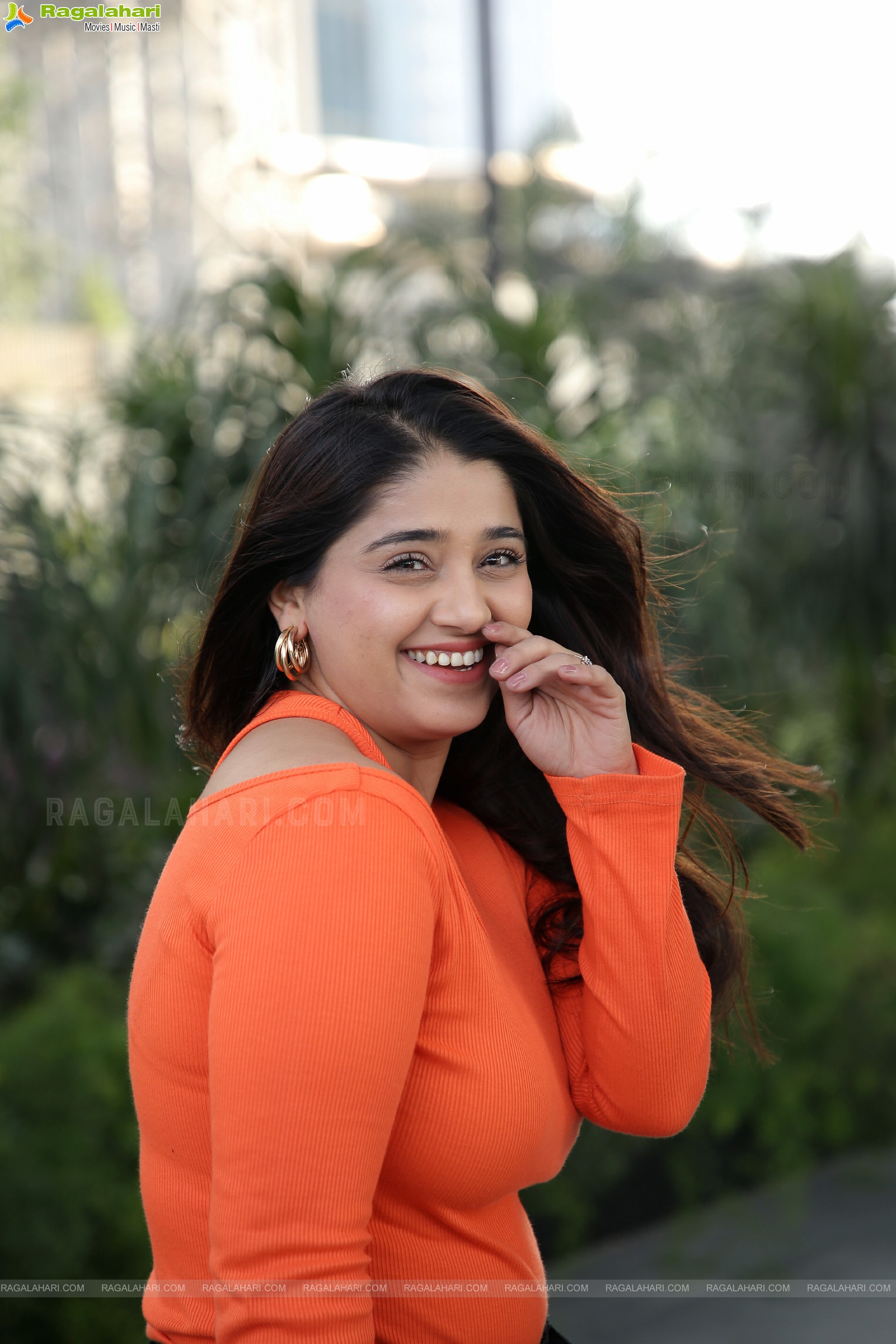 Chandni Bhagwanani Latest Photoshoot Stills, HD Photo Gallery