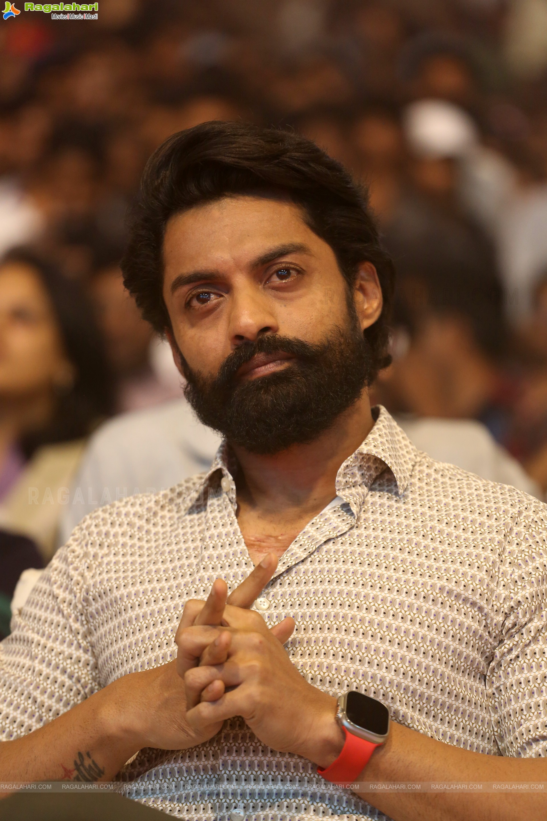 Kalyan Ram at Amigos Movie Pre-Release Event, HD Photo Gallery