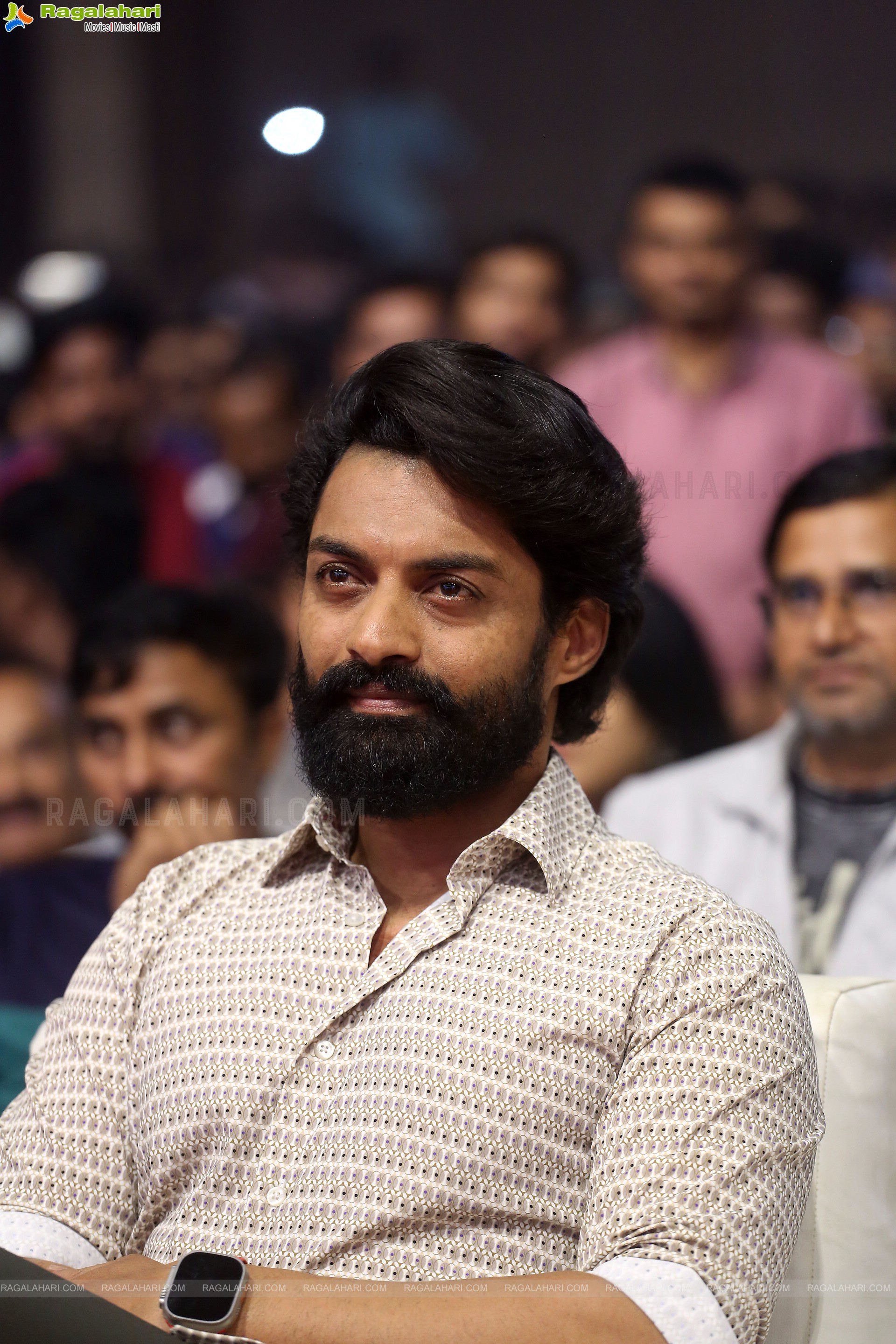 Kalyan Ram at Amigos Movie Pre-Release Event, HD Photo Gallery