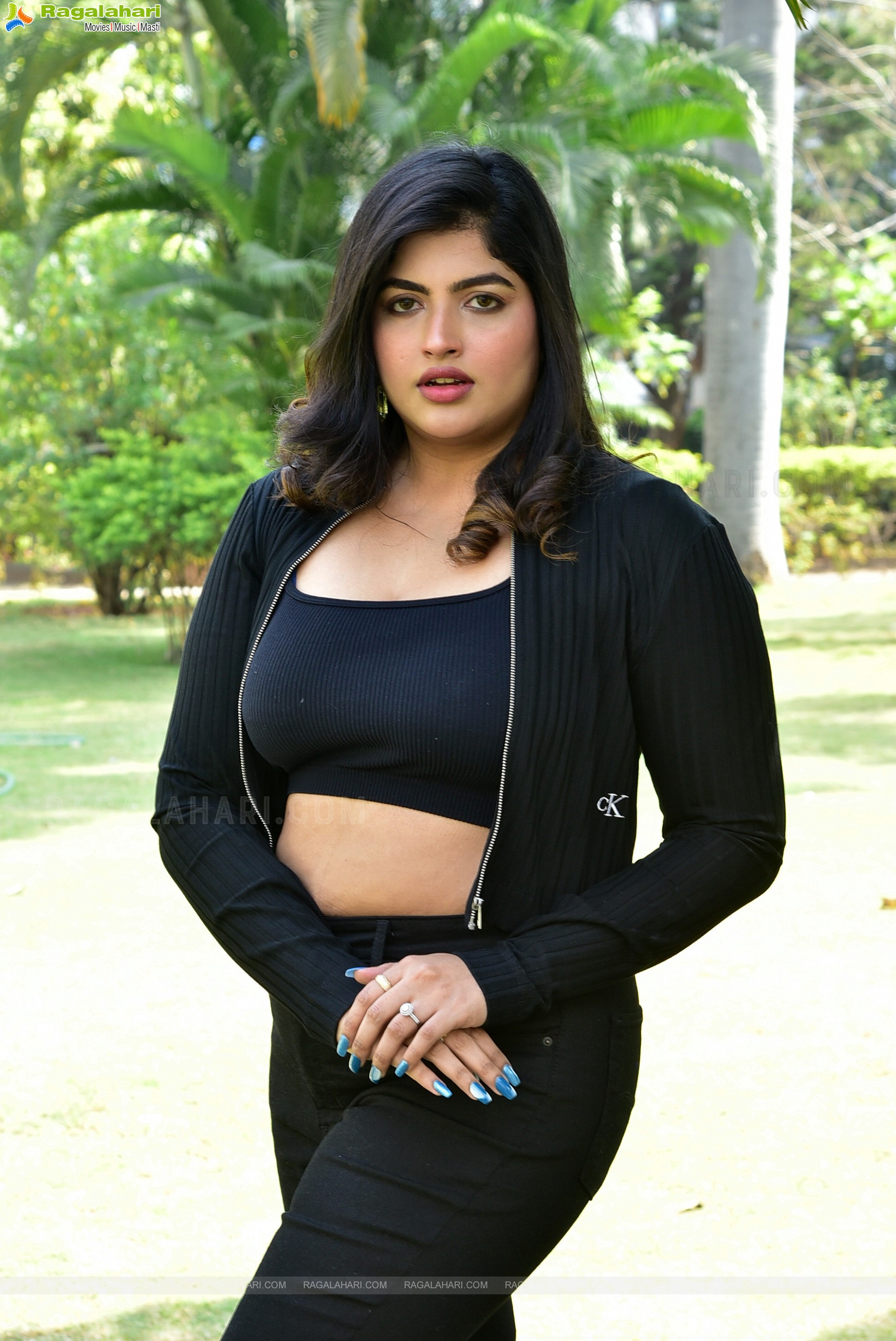 Naina Sarwar at Suryapet Junction Teaser Launch, HD Photo Gallery