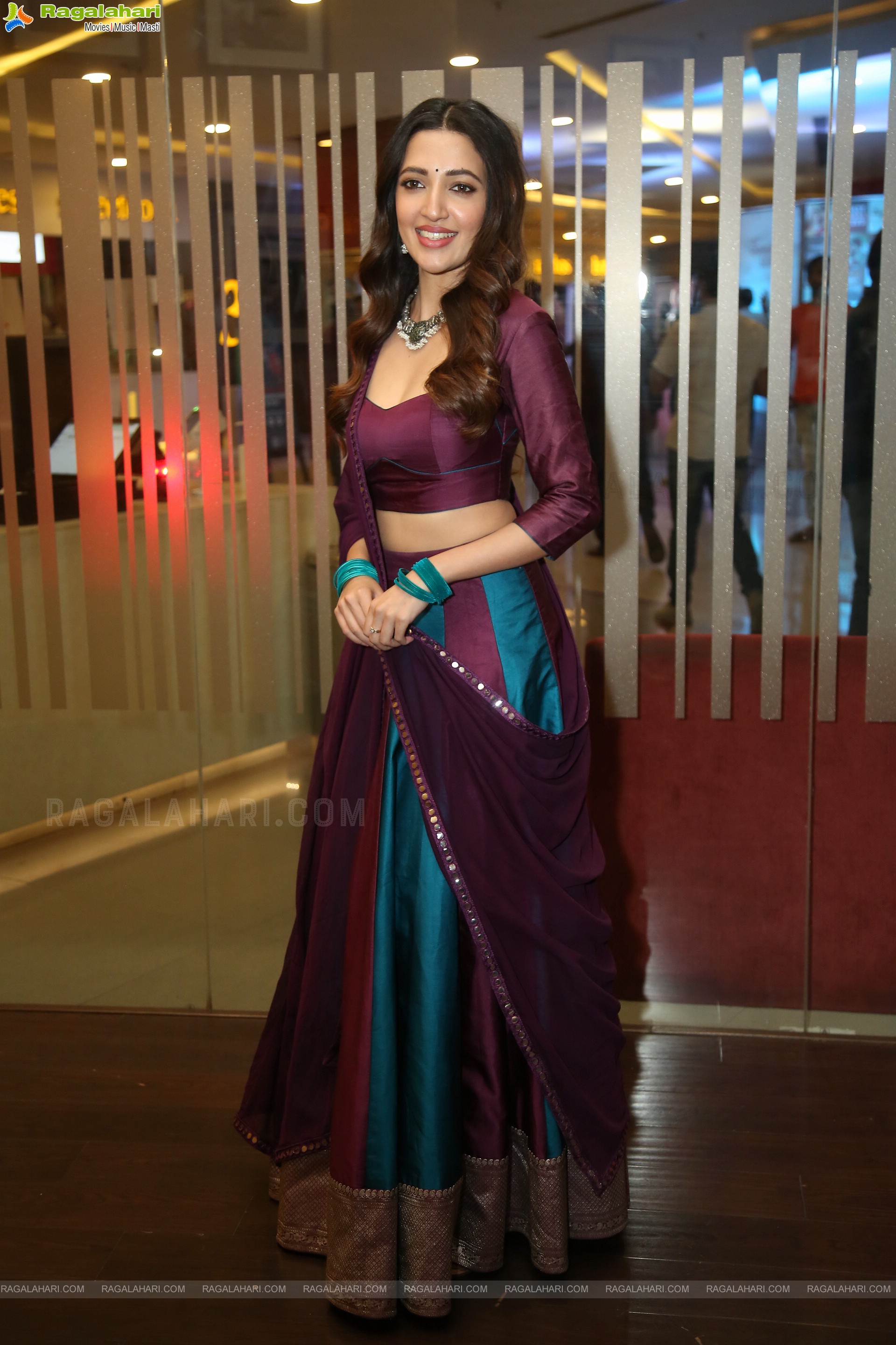 Neha Shetty at Bedurulanka Movie Teaser launch, HD Photo Gallery
