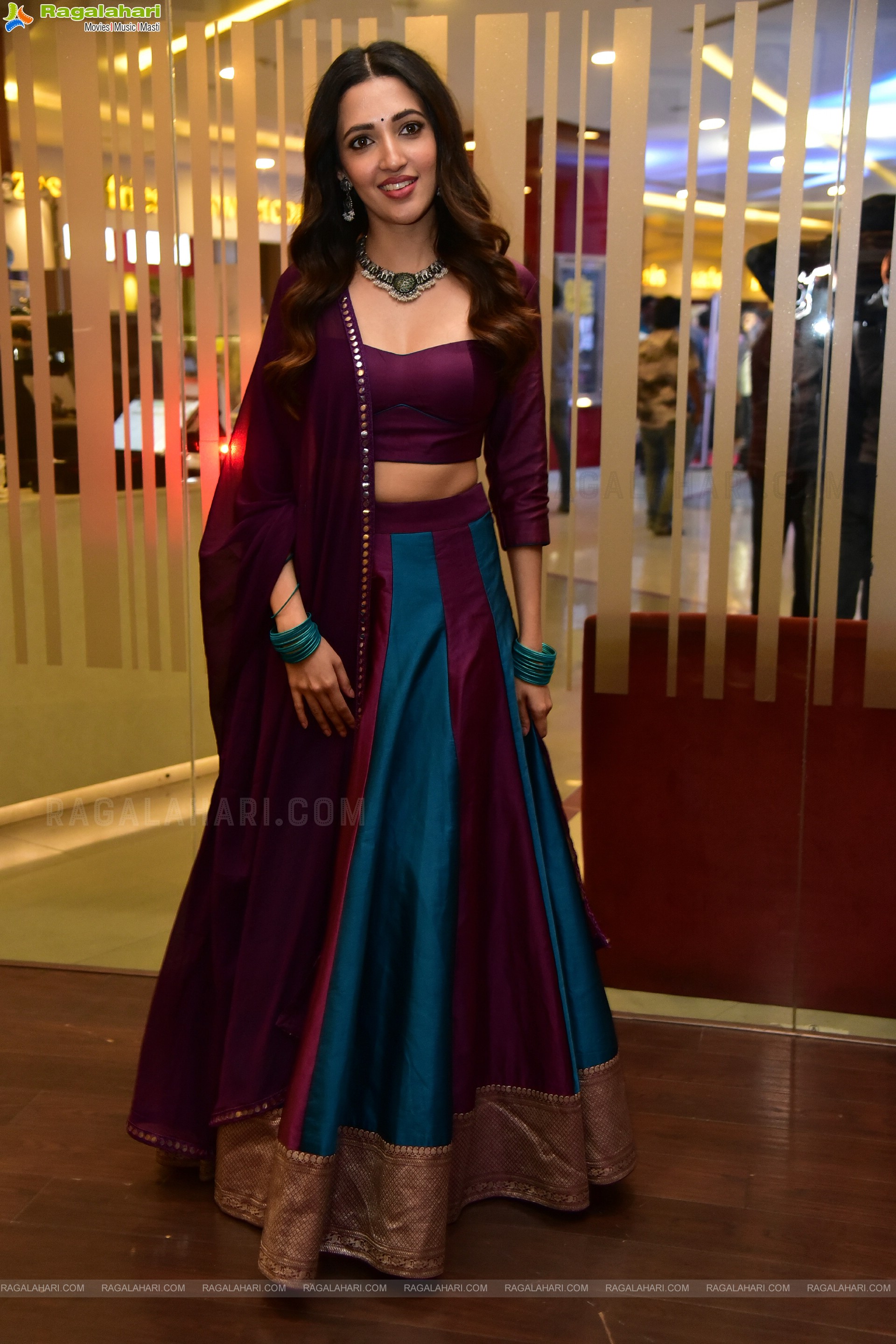 Neha Shetty at Bedurulanka Movie Teaser launch, HD Photo Gallery