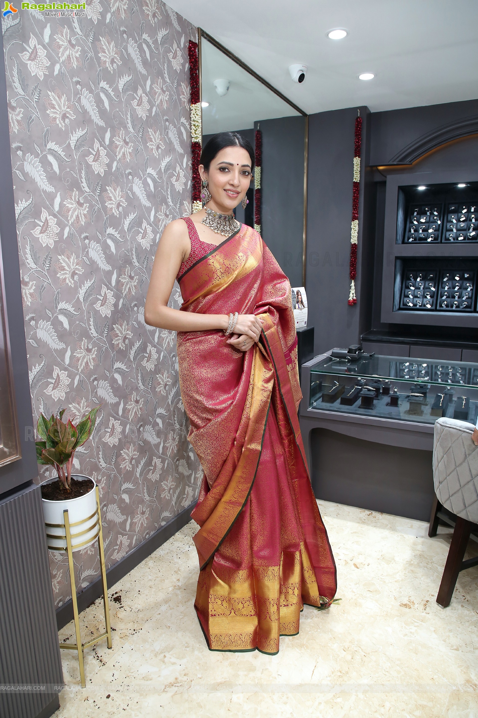Neha Shetty Poses With Jewellery, HD Photo Gallery