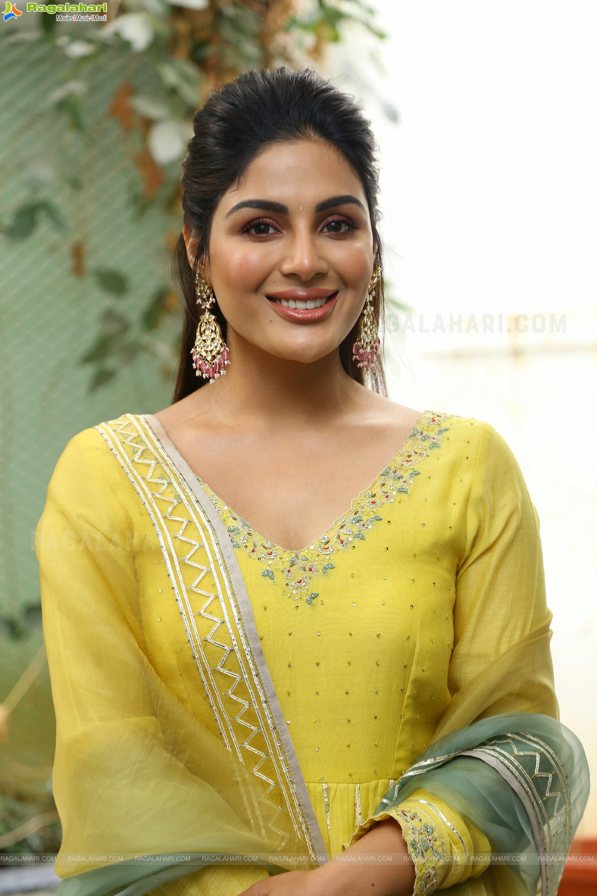 Samyuktha Menon Stills at Sir Movie Interview, HD Photo Gallery