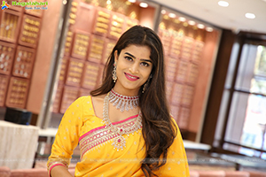 Srilekha in Yellow Designer Saree