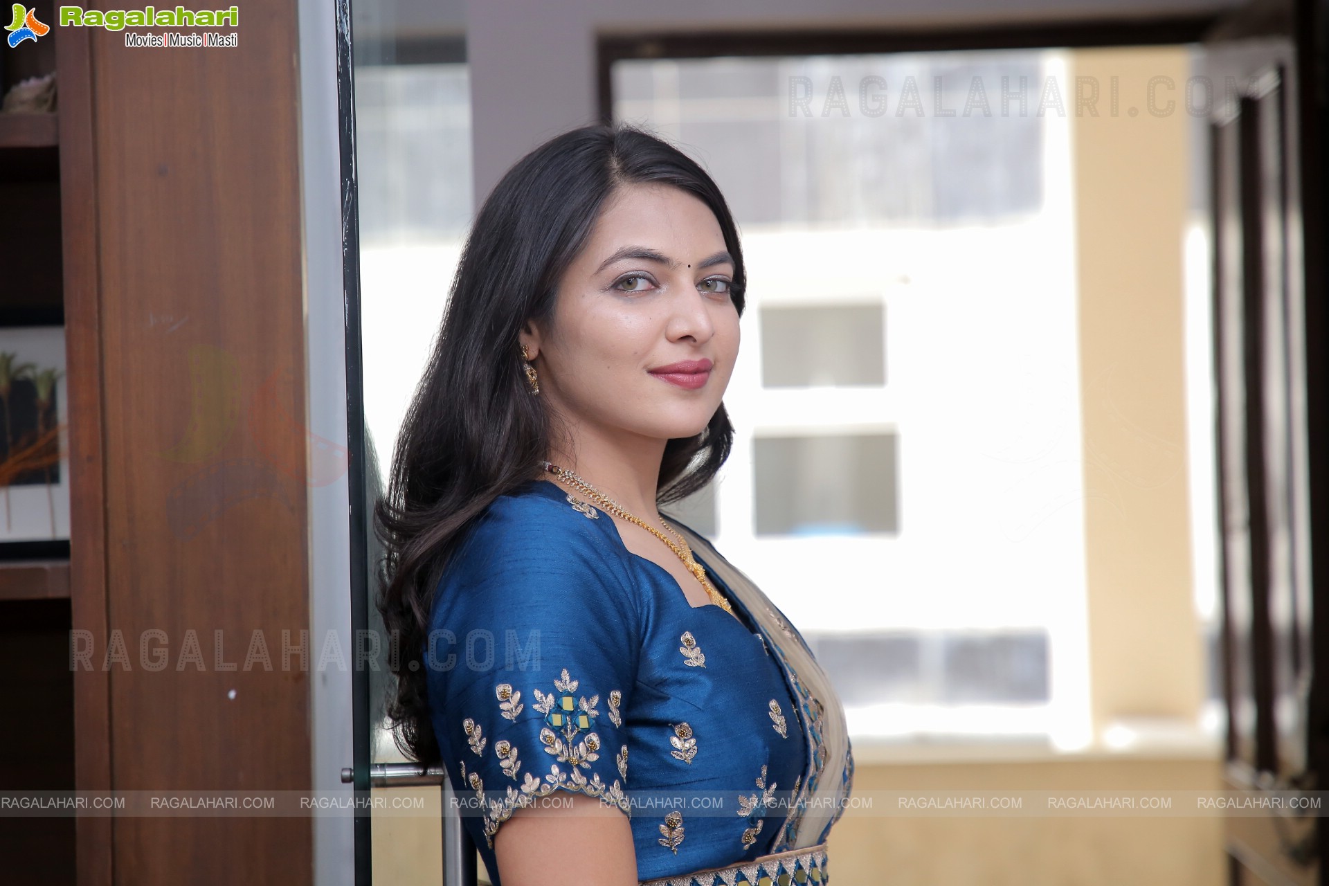 Supraja Reddy HD Photo Gallery