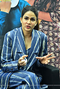 Lavanya Tripathi at Miss Perfect Interview, HD Gallery