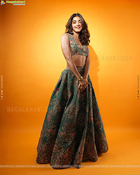 Pooja Hegde Latest Photoshoot Stills, HD Gallery