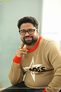 Rajesh Danda at Ooru Peru Bhairavakona Interview, HD Gallery