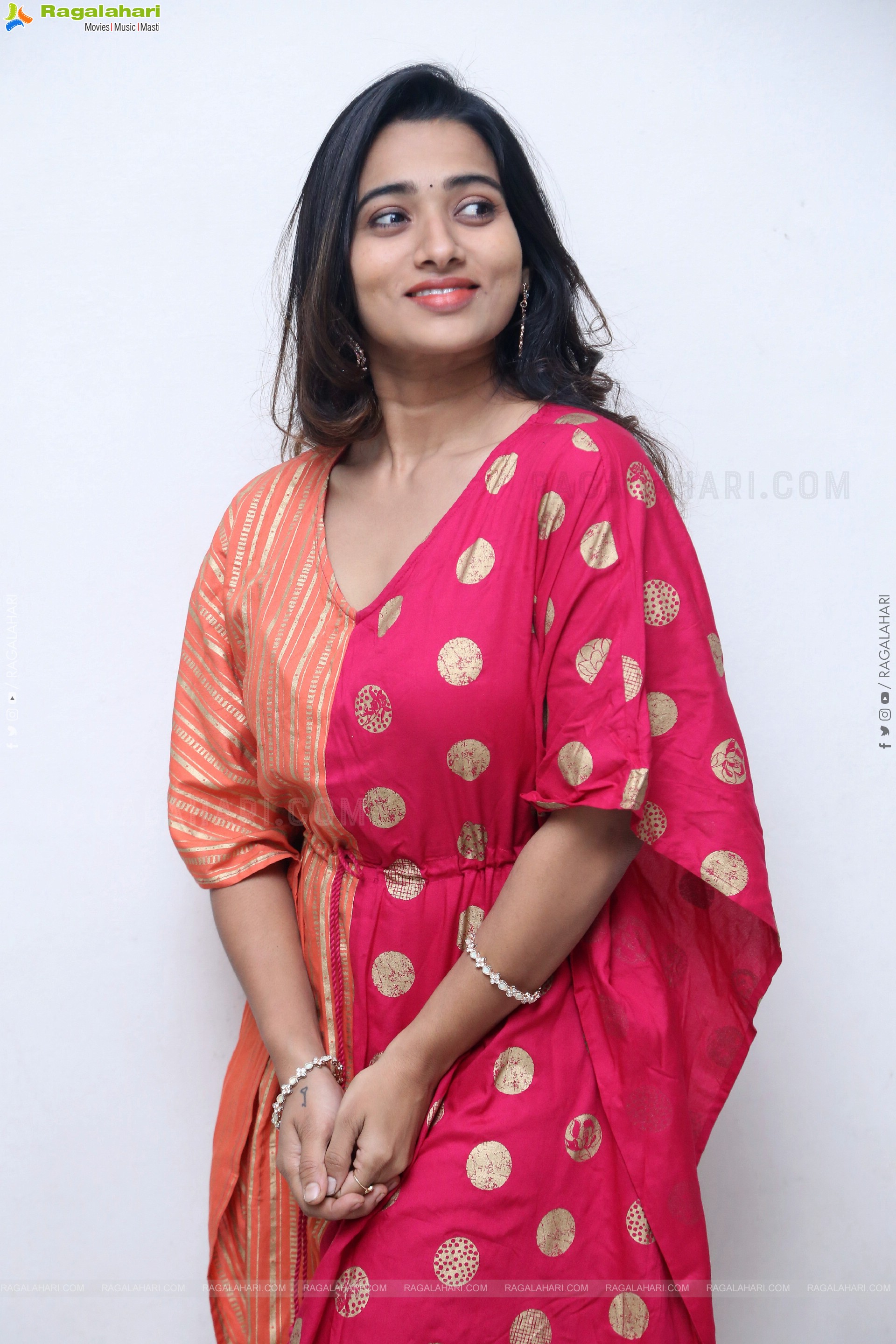 Rekha Nirosha Latest Stills, HD Gallery