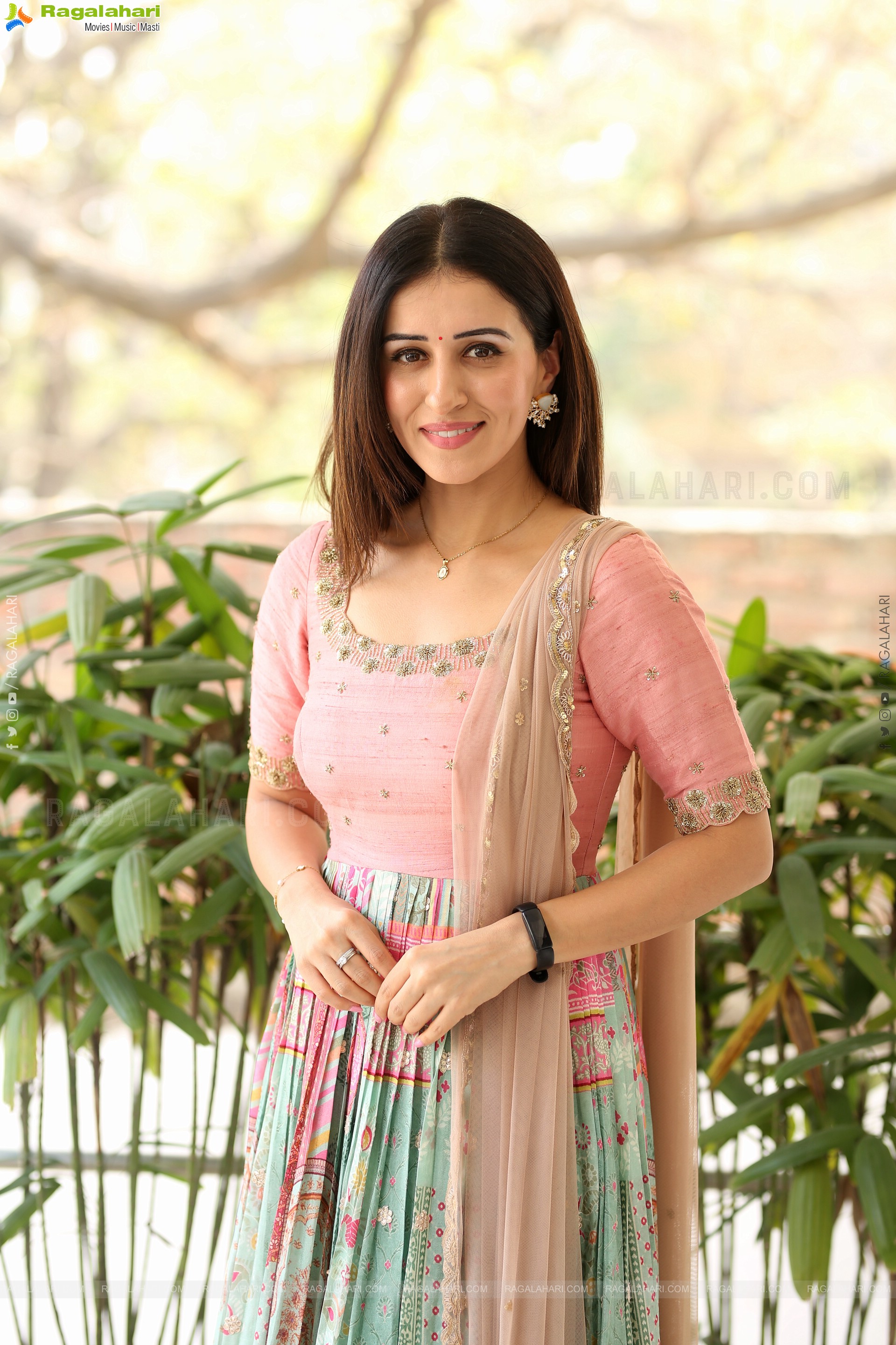 Anshu at Mazaka Interview, HD Gallery