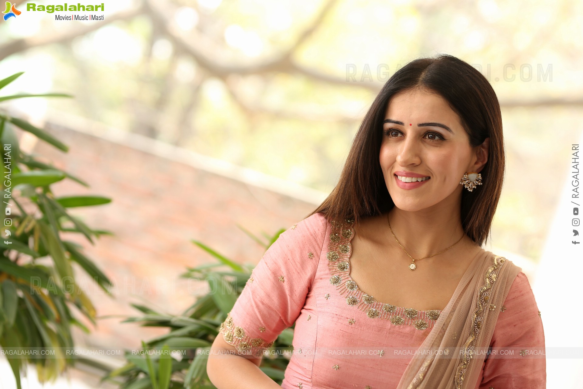 Anshu at Mazaka Interview, HD Gallery